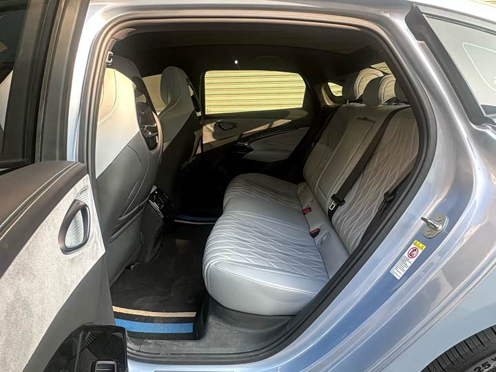 Фото 4 - BYD Seal