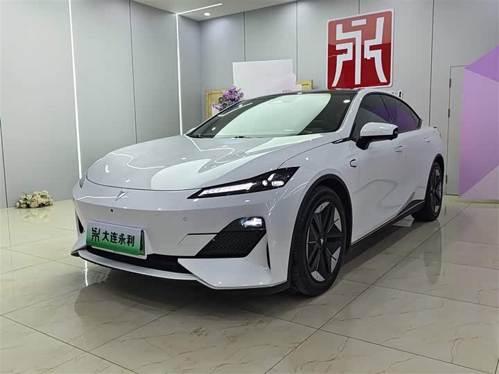 Фото 1 - Changan Deepal SL03