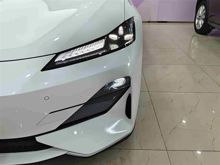 Фото 7 - Changan Deepal SL03