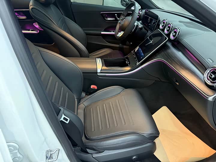 Фото 8 - Mercedes-Benz C-Class