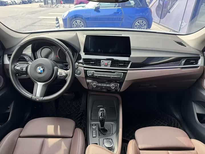 Фото 4 - BMW X1