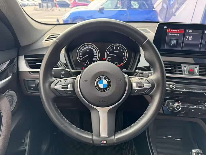 Фото 7 - BMW X1