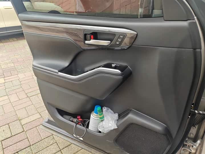 Фото 7 - Toyota Highlander