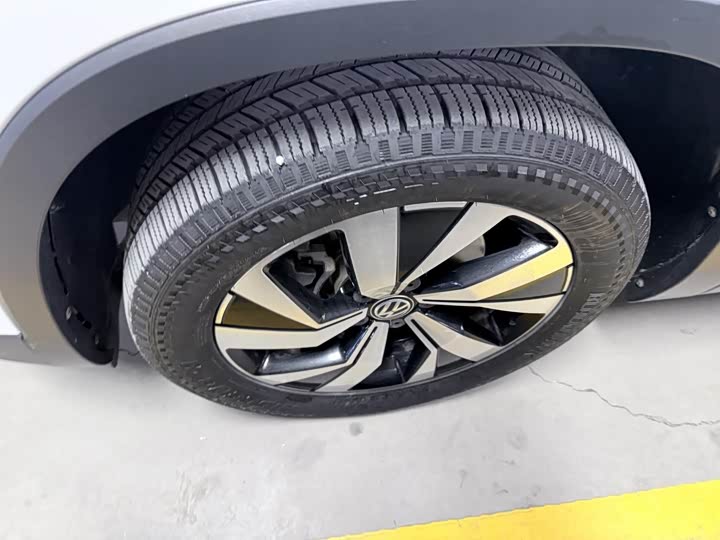 Фото 7 - Volkswagen Tayron