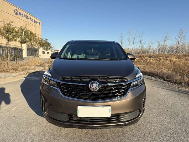 Фото 2 - Buick GL8 ES