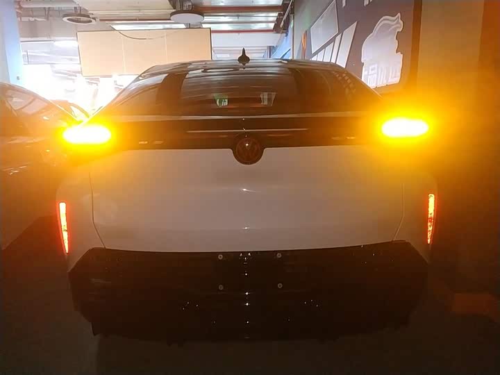 Фото 6 - Volkswagen ID.Unyx