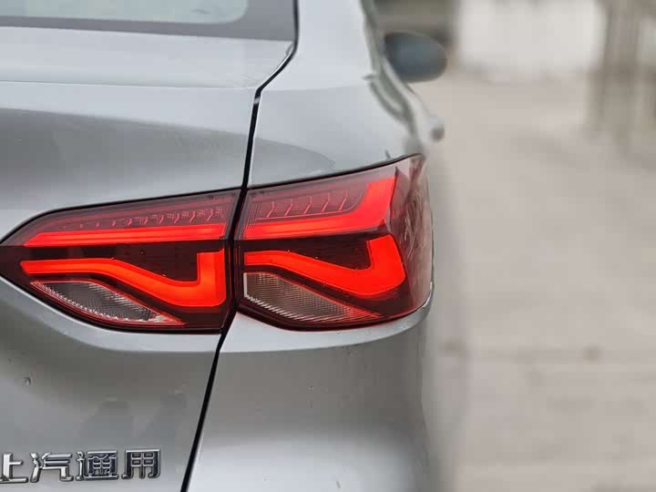 Фото 7 - Chevrolet Monza