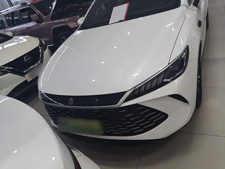 Фото 3 - BYD Qin Plus