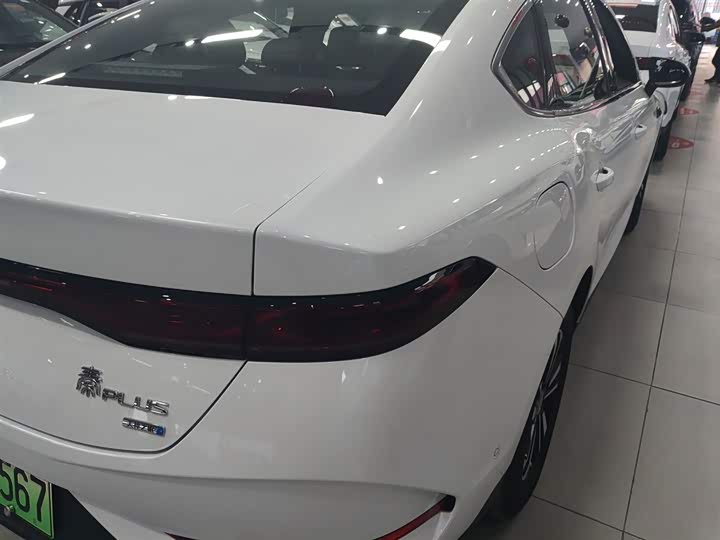 Фото 8 - BYD Qin Plus