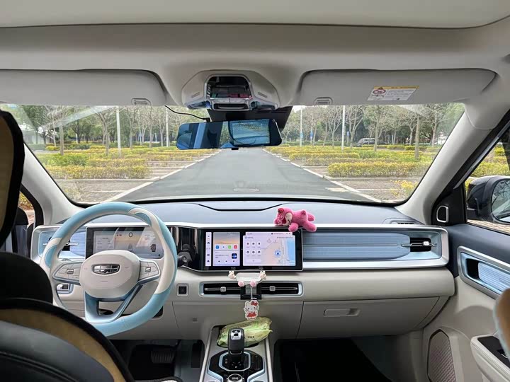 Фото 5 - Geely Icon