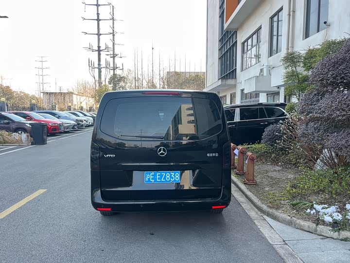 Фото 4 - Mercedes-Benz Vito