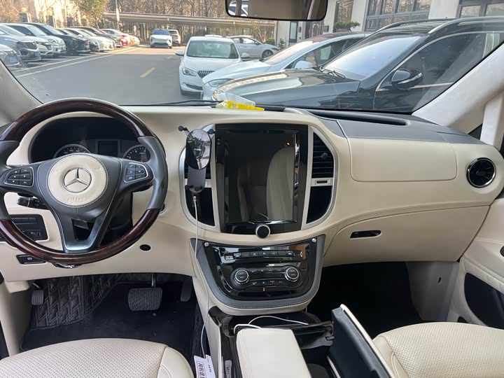 Фото 5 - Mercedes-Benz Vito