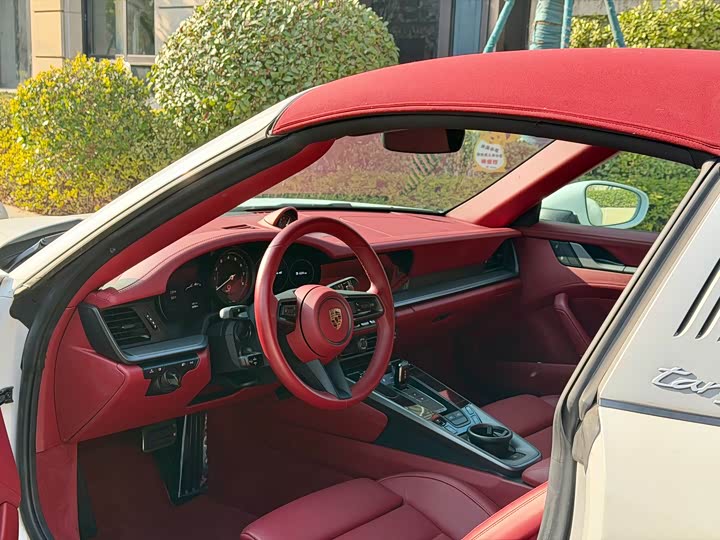 Фото 6 - Porsche 911