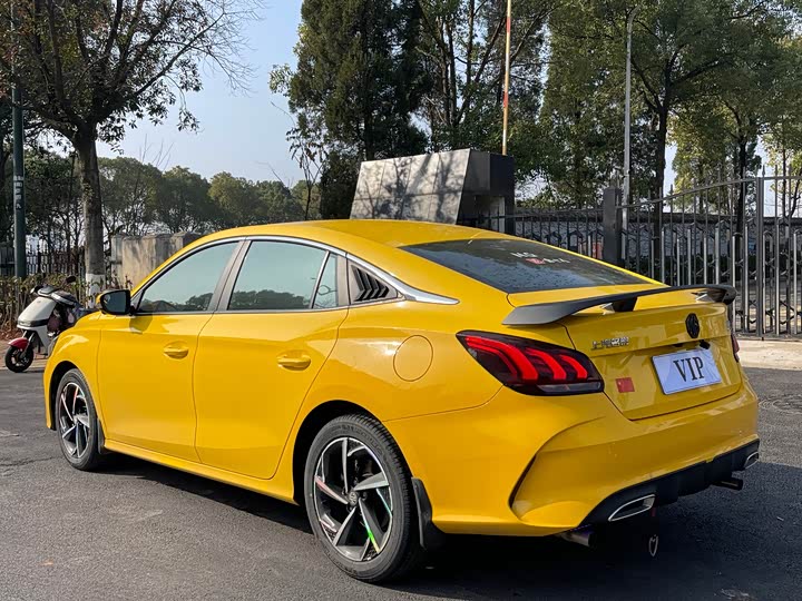 Фото 6 - MG Motor 5