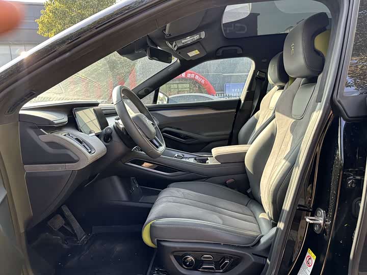 Фото 6 - BYD Song L