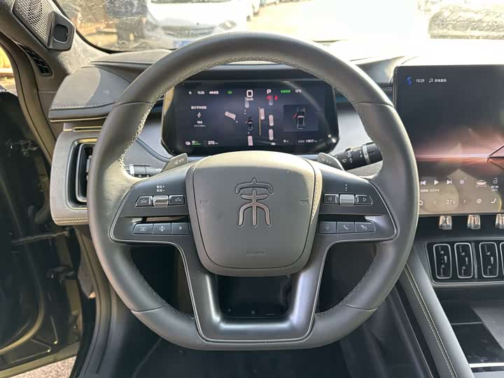 Фото 7 - BYD Song L