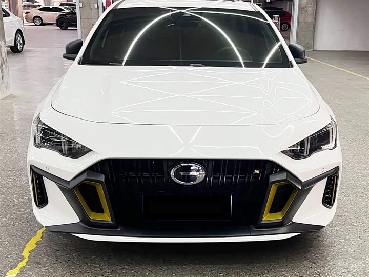 Фото 2 - GAC Trumpchi Empow R