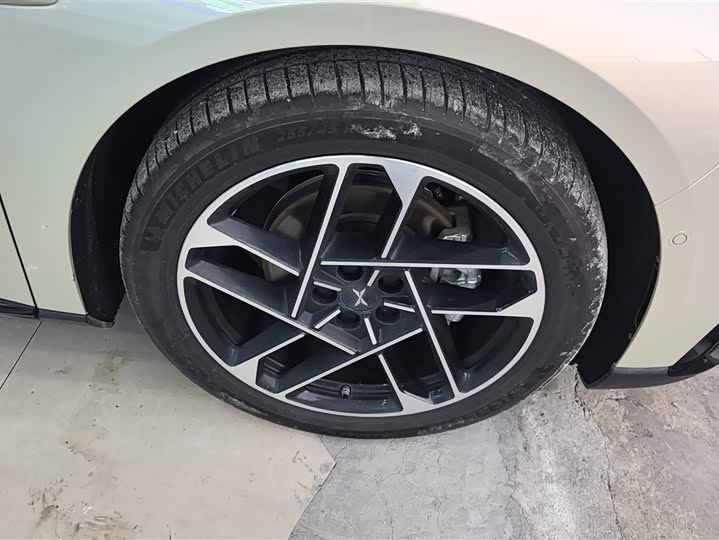 Фото 5 - XPeng F57