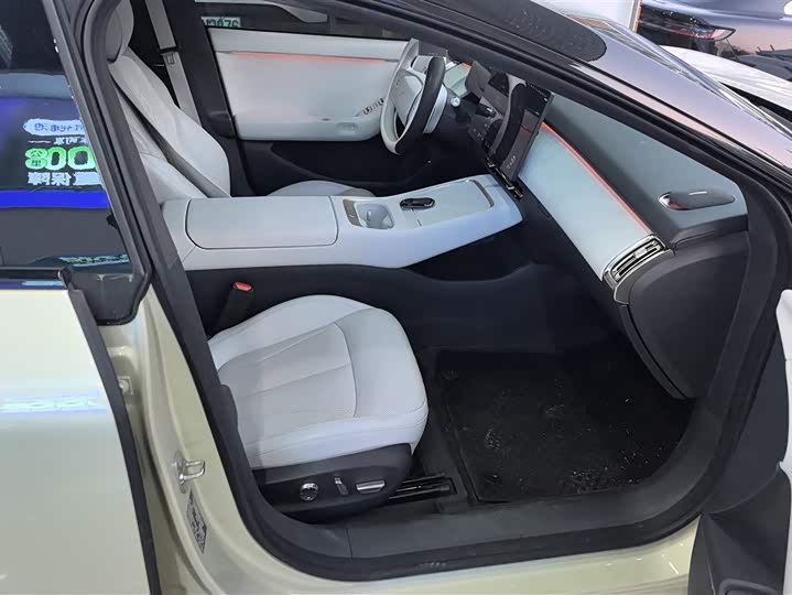 Фото 7 - XPeng F57