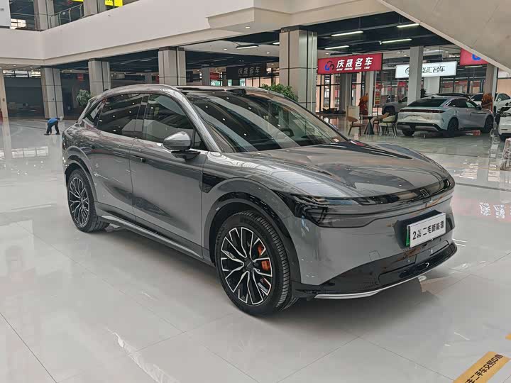 Фото 3 - Zeekr 7X