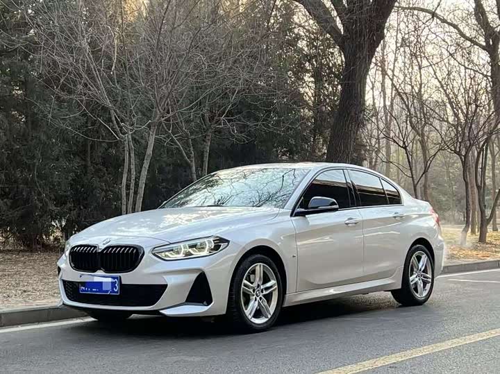 Фото 1 - BMW 1 Series