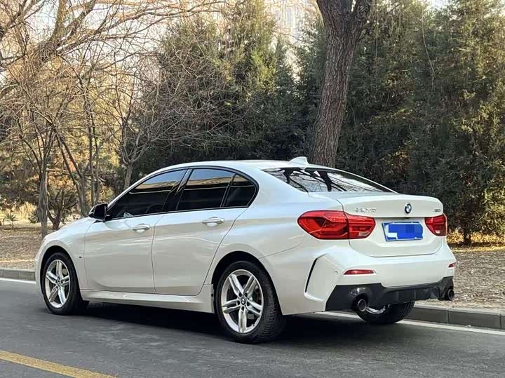 Фото 4 - BMW 1 Series