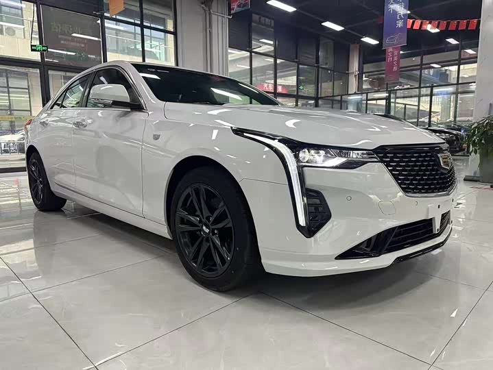 Фото 3 - Cadillac CT4