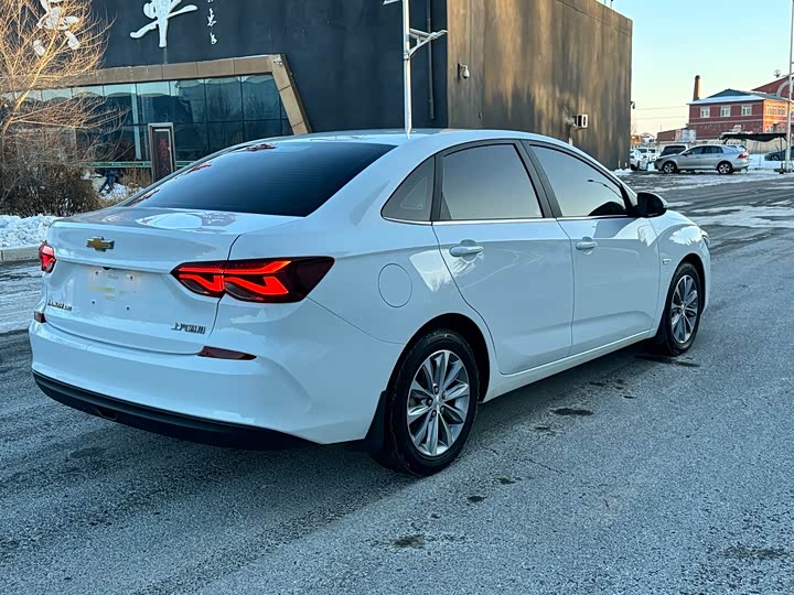 Фото 7 - Chevrolet Monza