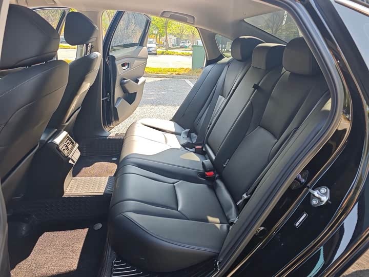 Фото 7 - Honda Accord