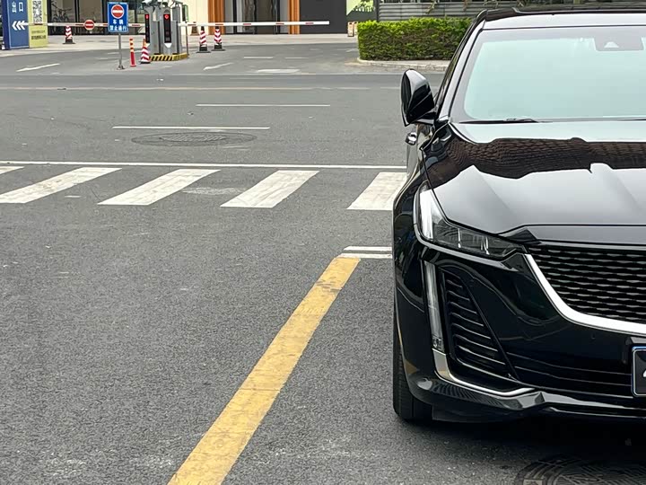 Фото 7 - Cadillac CT5