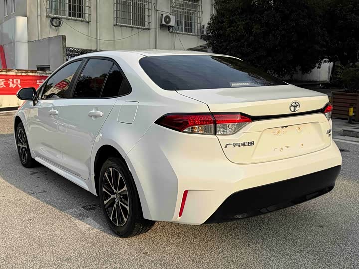 Фото 5 - Toyota Levin