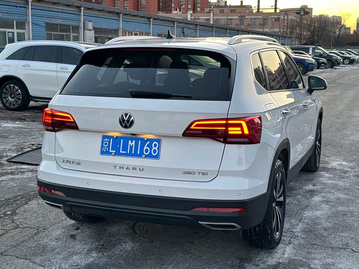 Фото 3 - Volkswagen Tharu