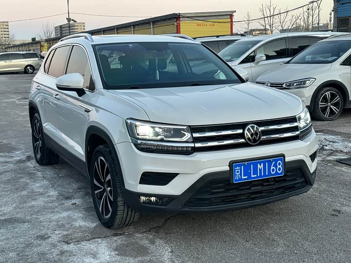 Фото 4 - Volkswagen Tharu