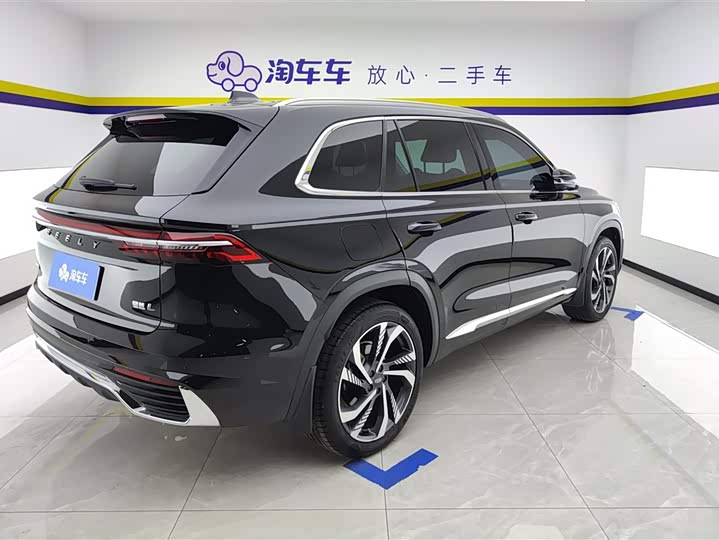 Фото 3 - Geely Monjaro