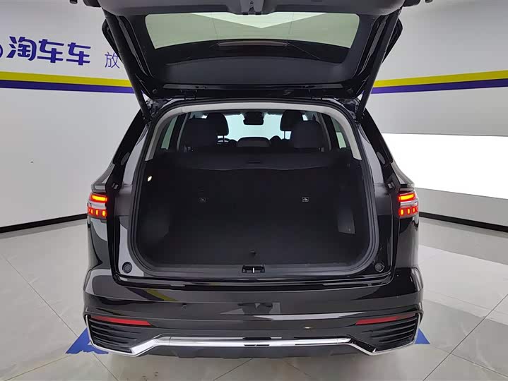 Фото 4 - Geely Monjaro