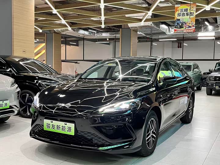 Фото 1 - BYD Seal 05 DM-i Hybrid