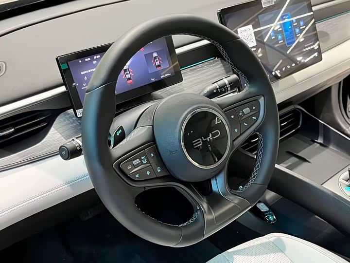 Фото 9 - BYD Seal 05 DM-i Hybrid