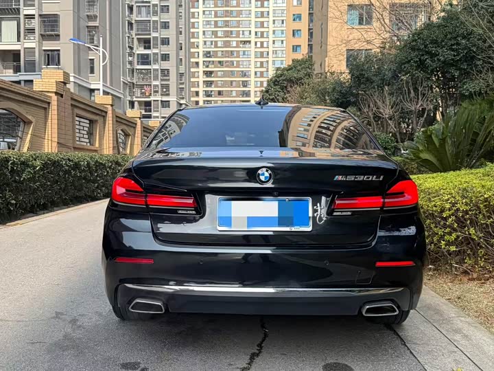 Фото 4 - BMW 5 Series