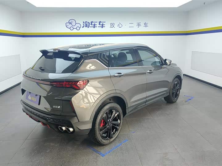 Фото 3 - Geely Coolray