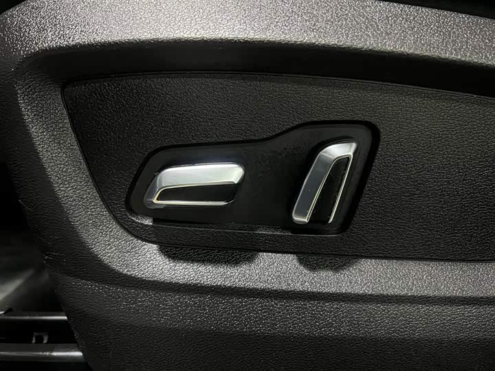 Фото 9 - Chery Tiggo 5x