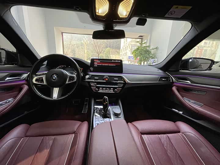 Фото 4 - BMW 5 Series