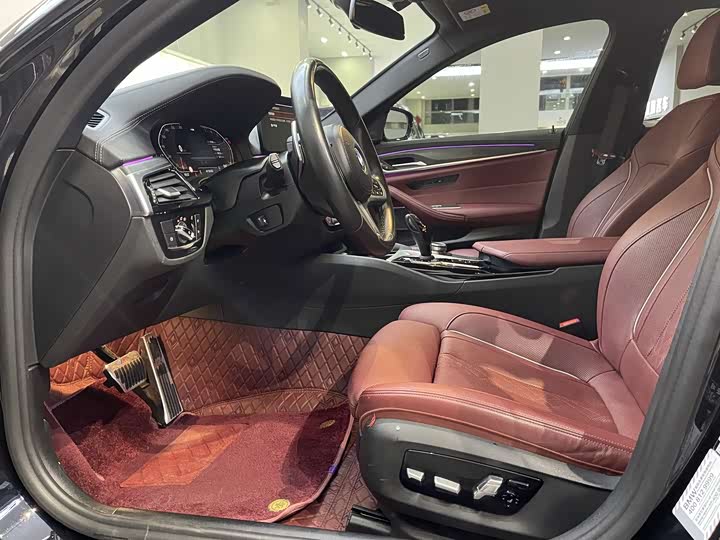 Фото 7 - BMW 5 Series