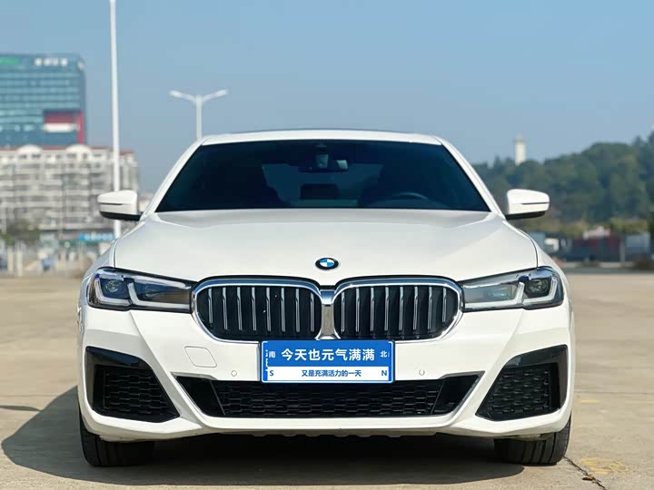 Фото 2 - BMW 5 Series