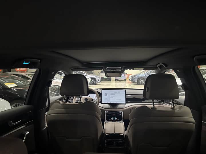 Фото 7 - BYD Tang Hybrid/EV