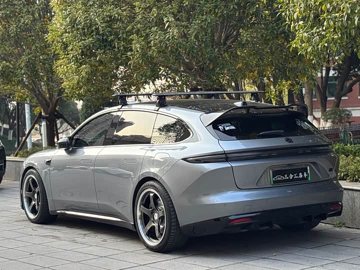 Фото 3 - Nio ET5T