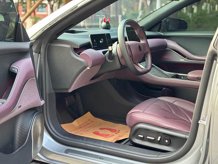 Фото 6 - Nio ET5T