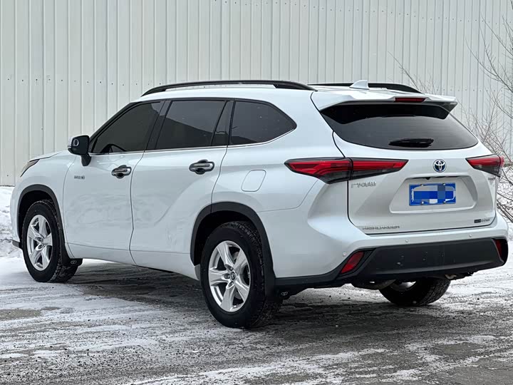 Фото 5 - Toyota Highlander