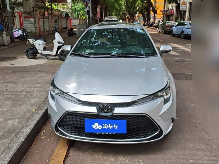 Фото 2 - Toyota Levin