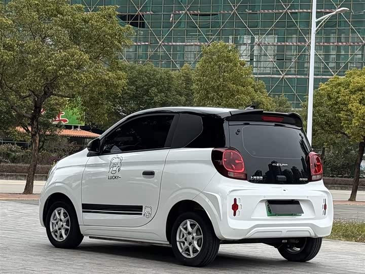 Фото 6 - Roewe Clever