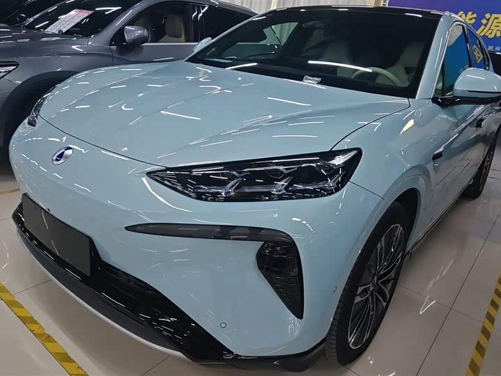 Фото 2 - Denza N7